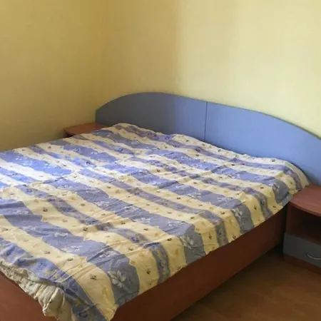 Самостоятелен Апартамент В Затворен Комплекс Apartment *